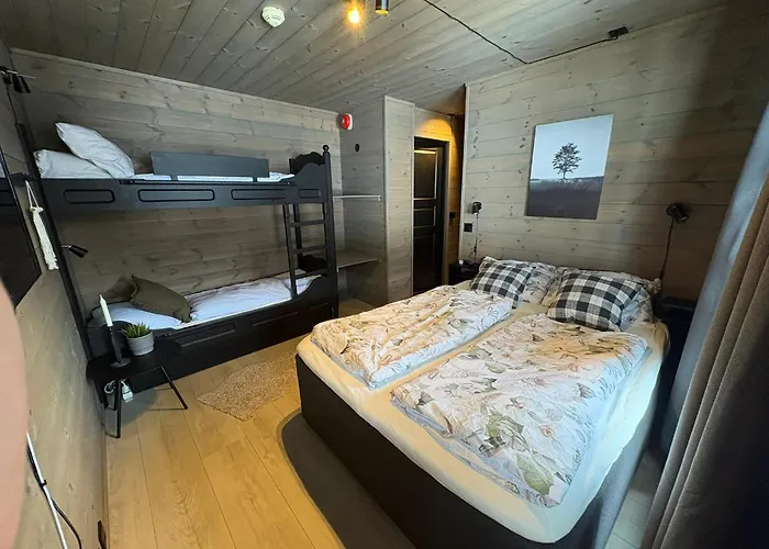Ski-in Out 2 Bathrooms *